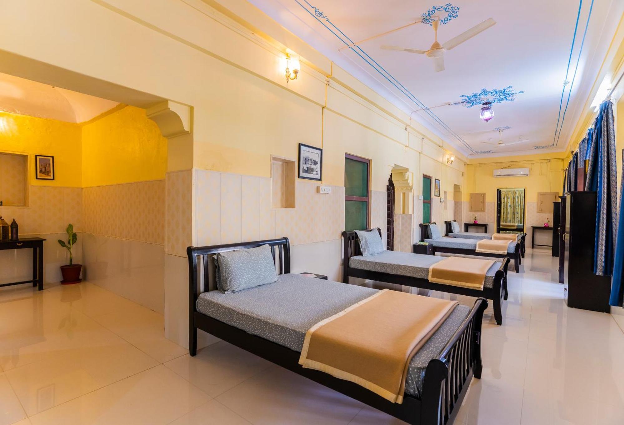 Kalyan Villa Homestay Udaipur Luaran gambar