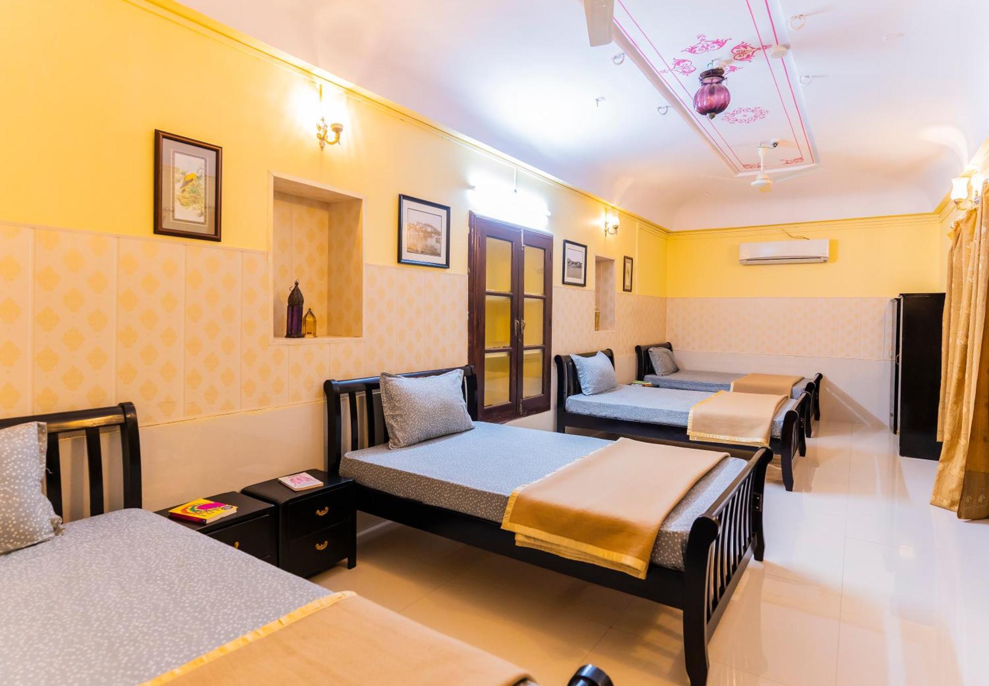 Kalyan Villa Homestay Udaipur Luaran gambar